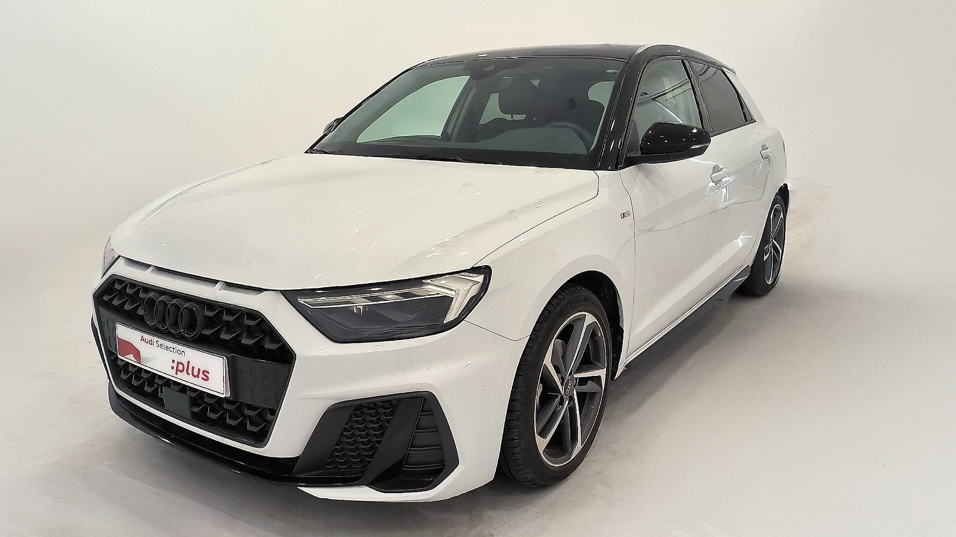 Audi Adrenalin Black edition 30 TFSI 85 kW (116 CV) A1 Sportback 1