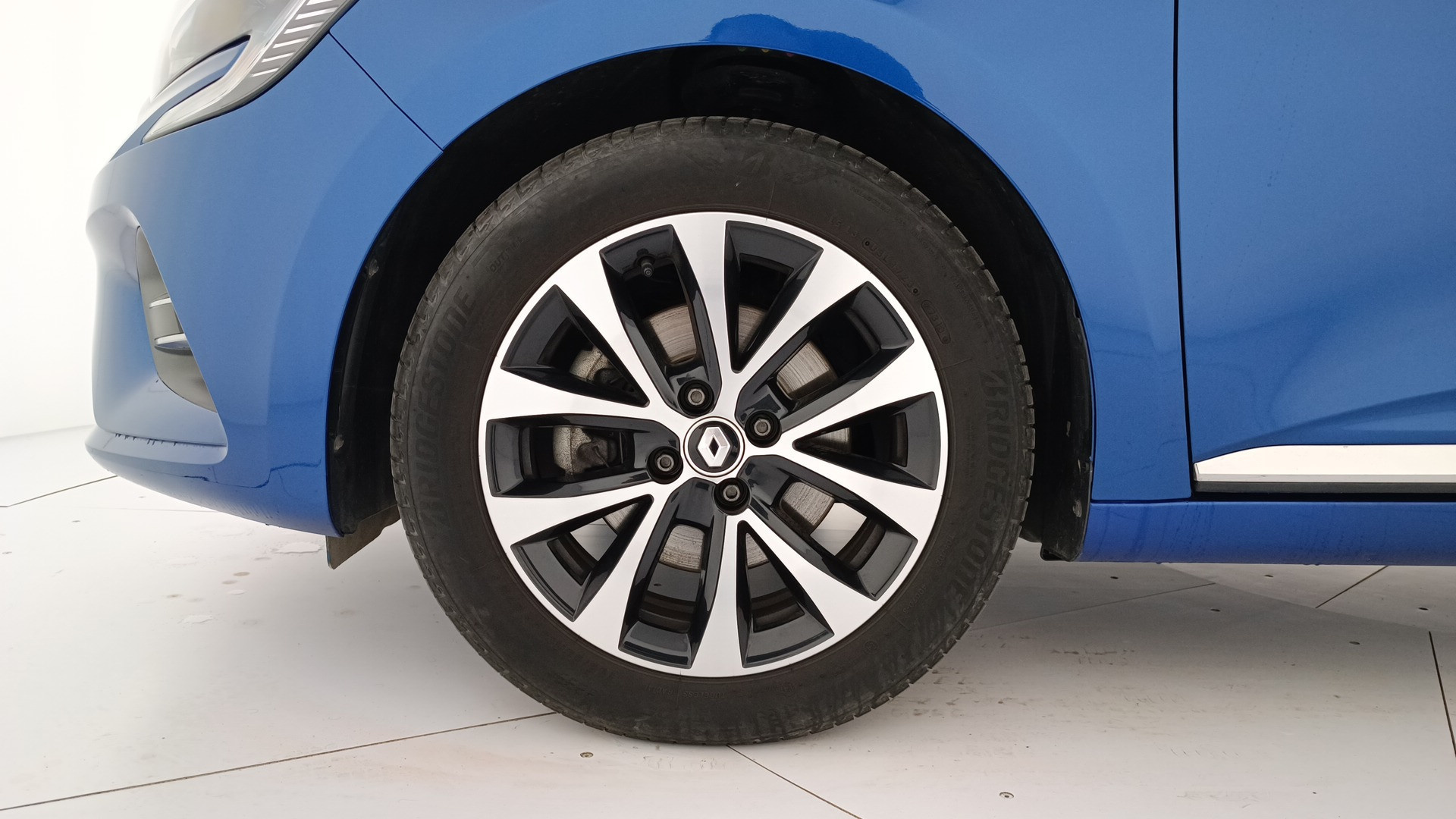 Renault Clio Techno dCi 74 kW (100 CV) - 10