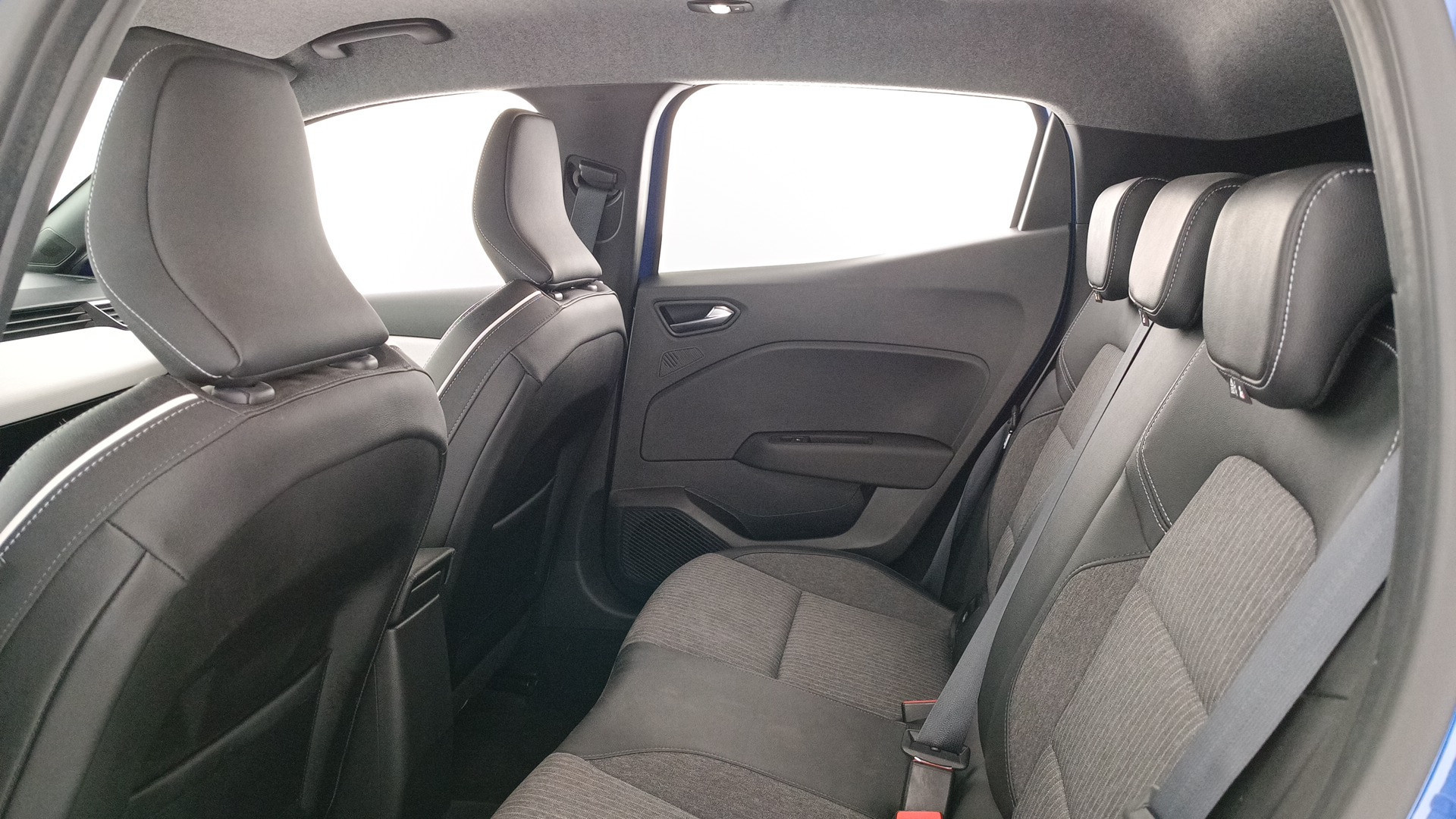Renault Clio Techno dCi 74 kW (100 CV) - 13