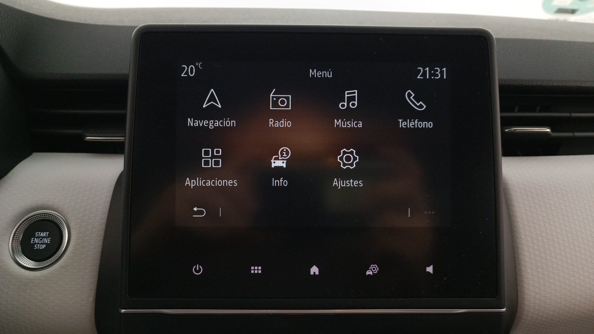 Renault Clio Techno dCi 74 kW (100 CV) - 21