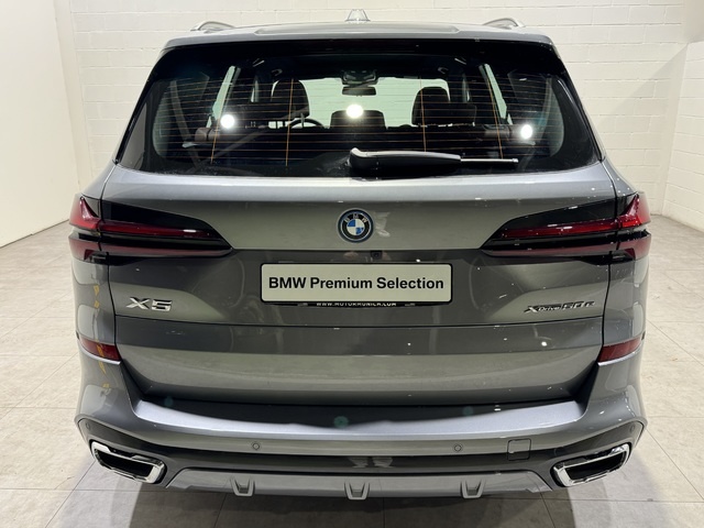 BMW xDrive50e xLine 360 kW (489 CV) X5thumbs5