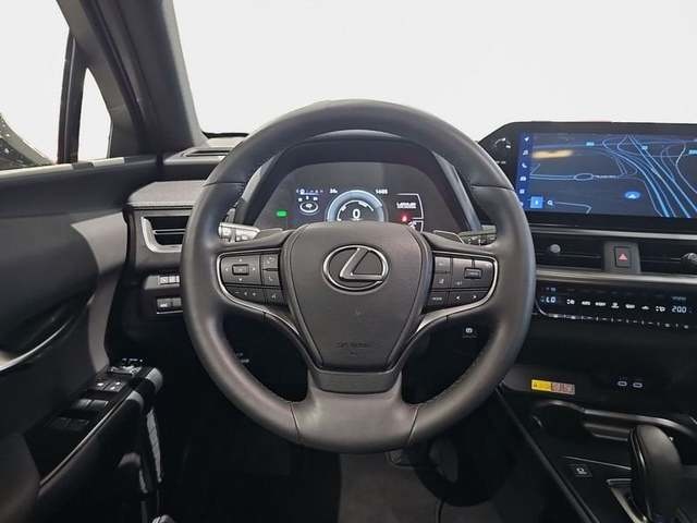 Lexus UX 300e Executive 150 kW (204 CV) Vehículo usado en Madrid - 13