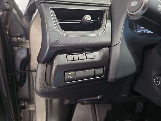 Lexus UX 300e Executive 150 kW (204 CV) Vehículo usado en Madrid - 17