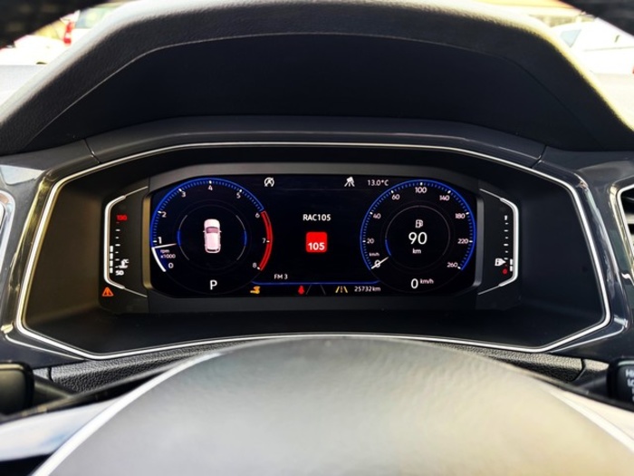 VolkswagenT-Roc Sport 2.0 TSI 4Motion 140 kW (190 CV) DSG Vehículo usado en Barcelona - 17 VolkswagenT-Roc Sport 2.0 TSI 4Motion 140 kW (190 CV) DSG Vehículo usado en Barcelona - 17