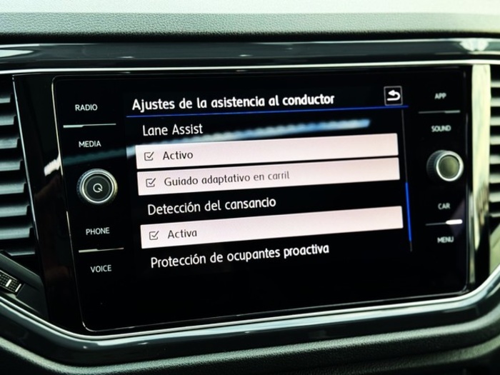 VolkswagenT-Roc Sport 2.0 TSI 4Motion 140 kW (190 CV) DSG Vehículo usado en Barcelona - 26 VolkswagenT-Roc Sport 2.0 TSI 4Motion 140 kW (190 CV) DSG Vehículo usado en Barcelona - 26