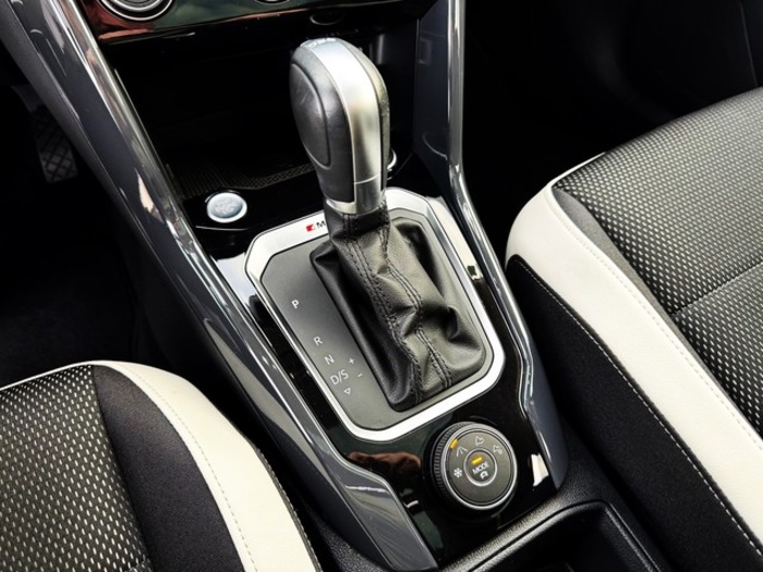 VolkswagenT-Roc Sport 2.0 TSI 4Motion 140 kW (190 CV) DSG Vehículo usado en Barcelona - 33 VolkswagenT-Roc Sport 2.0 TSI 4Motion 140 kW (190 CV) DSG Vehículo usado en Barcelona - 33