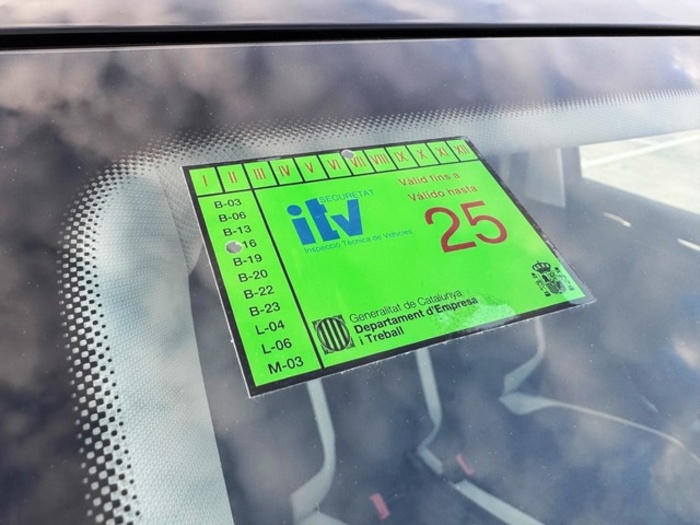 VolkswagenT-Roc Sport 2.0 TSI 4Motion 140 kW (190 CV) DSG Vehículo usado en Barcelona - 41 VolkswagenT-Roc Sport 2.0 TSI 4Motion 140 kW (190 CV) DSG Vehículo usado en Barcelona - 41