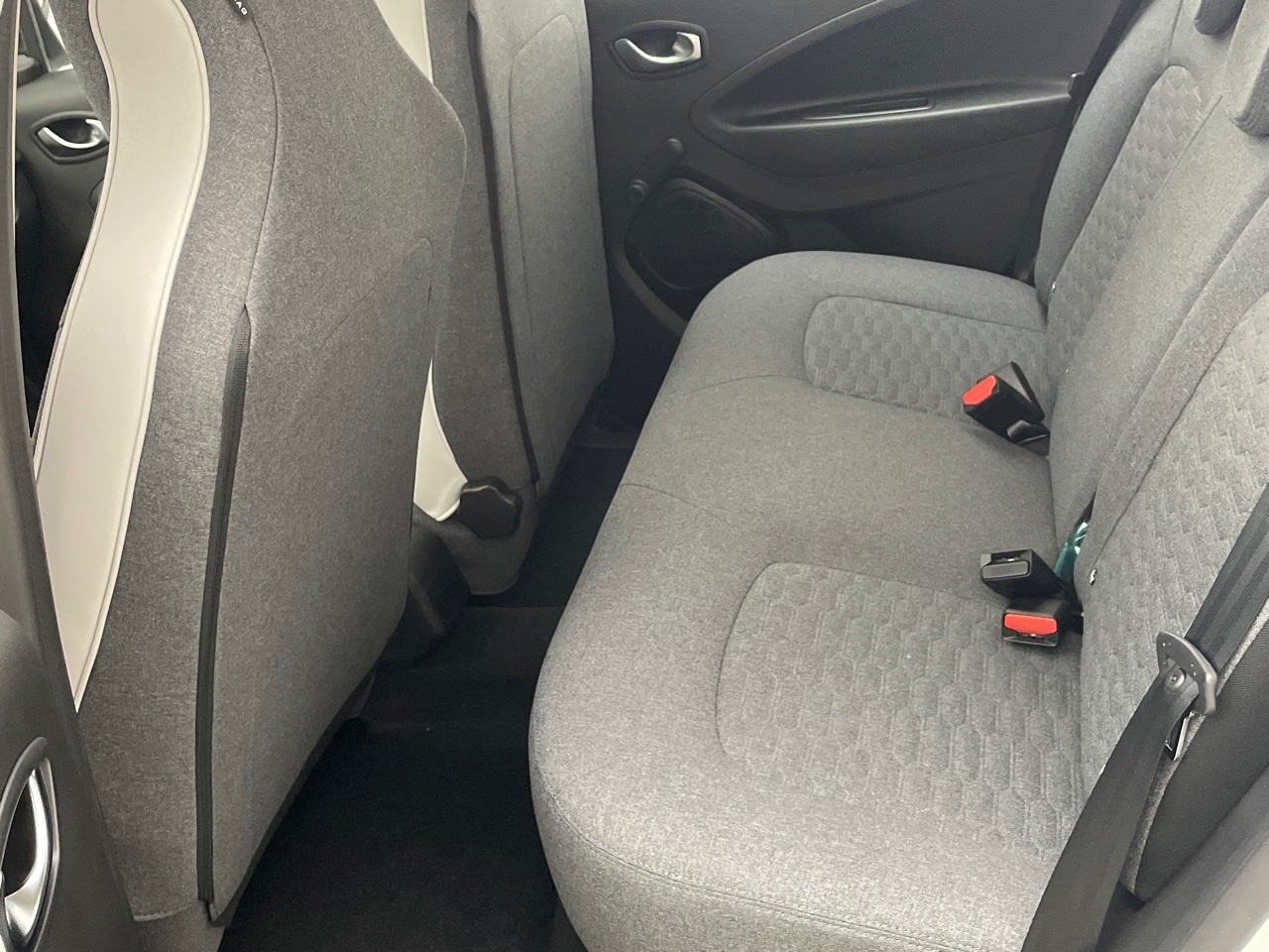 Renault Zoe Evolution R110 batería 50kWh 79 kW (108 CV) - 9 Renault Zoe Evolution R110 batería 50kWh 79 kW (108 CV) - 9