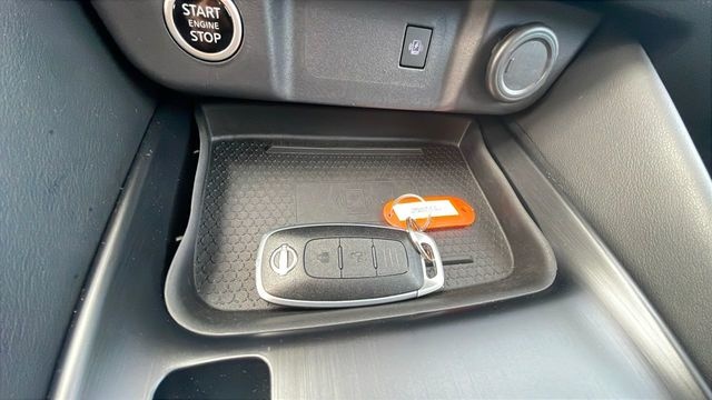 NissanQashqai DIG-T 140 mHEV N-Connecta 4x2 103 kW (140 CV) Vehículo usado en Barcelona - 16