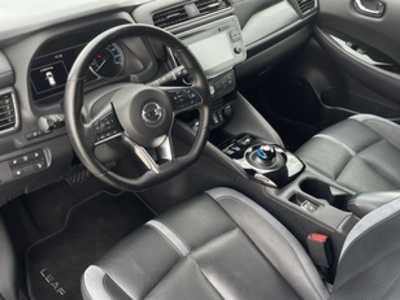 Nissan Leaf 40kWh Tekna 110 kW (150 CV) Nissan Leaf 40kWh Tekna 110 kW (150 CV)