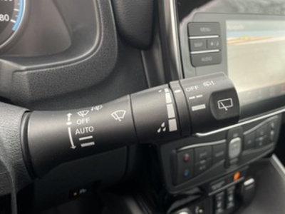 Nissan Leaf 40kWh Tekna 110 kW (150 CV) Nissan Leaf 40kWh Tekna 110 kW (150 CV)