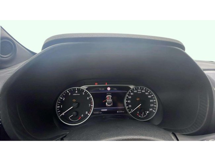 NissanJuke DIG-T N-Connecta 4x2 84 kW (114 CV) Vehículo usado en Barcelona - 13 NissanJuke DIG-T N-Connecta 4x2 84 kW (114 CV) Vehículo usado en Barcelona - 13