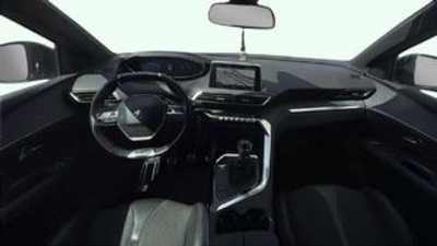 Peugeot 3008 PureTech 130 S&S Active 96 kW (130 CV) Peugeot 3008 PureTech 130 S&S Active 96 kW (130 CV)