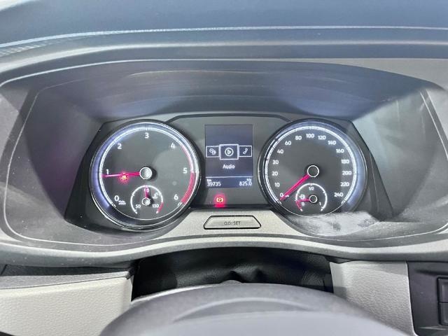 VolkswagenCaravelle Origin Batalla Corta 2.0 TDI BMT 81 kW (110 CV)11