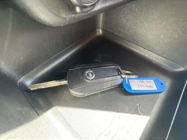 OpelCorsa 1.2 Turbo XHL Edition 74 kW (100 CV) Vehículo usado en Barcelona - 20 OpelCorsa 1.2 Turbo XHL Edition 74 kW (100 CV) Vehículo usado en Barcelona - 20