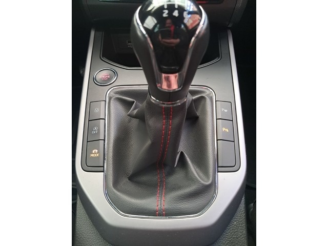 SEATArona 1.0 TSI Ecomotive FR Edition 85 kW (115 CV) Vehículo usado en Barcelona - 16