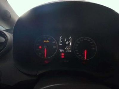 SEAT Ibiza 1.2 TSI Reference 66 kW (90 CV) SEAT Ibiza 1.2 TSI Reference 66 kW (90 CV)