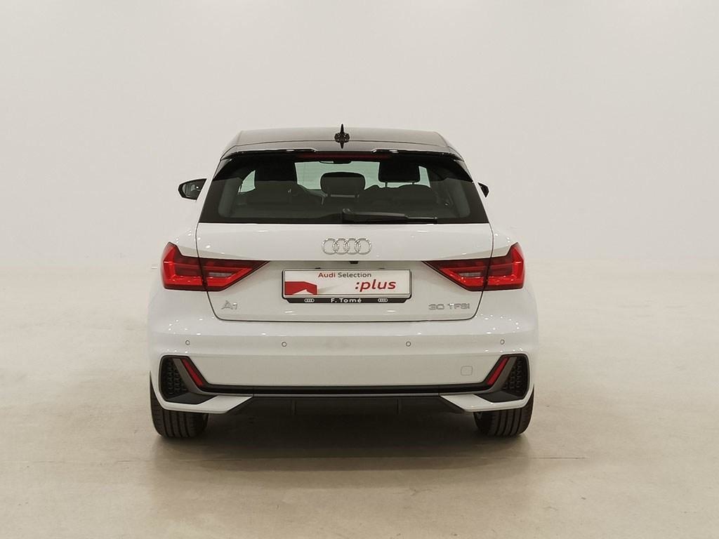 Audi Adrenalin edition 30 TFSI 85 kW (116 CV) S tronic A1 Sportbackthumbs5