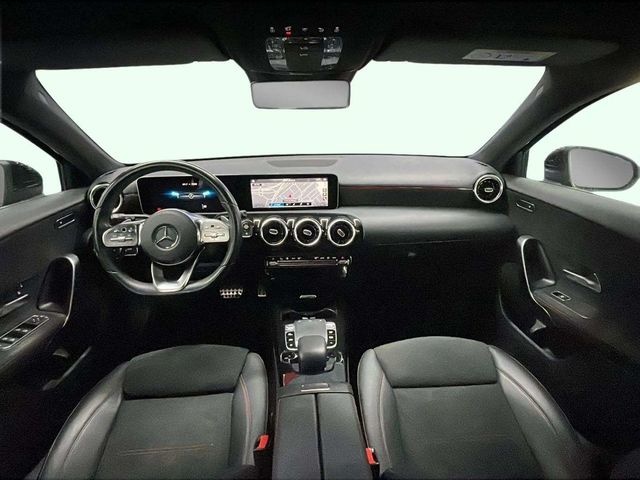 Mercedes-BenzClase A 180 d 85 kW (116 CV) Vehículo usado en Barcelona - 7 Mercedes-BenzClase A 180 d 85 kW (116 CV) Vehículo usado en Barcelona - 7