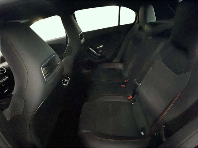 Mercedes-BenzClase A 180 d 85 kW (116 CV) Vehículo usado en Barcelona - 10 Mercedes-BenzClase A 180 d 85 kW (116 CV) Vehículo usado en Barcelona - 10