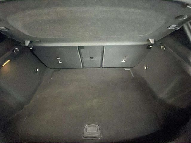 Mercedes-BenzClase A 180 d 85 kW (116 CV) Vehículo usado en Barcelona - 14 Mercedes-BenzClase A 180 d 85 kW (116 CV) Vehículo usado en Barcelona - 14