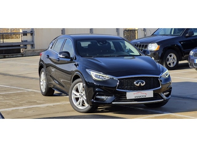 InfinitiQ30 1.6 TC Premium 7DCT 115 kW (156 CV) Vehículo usado en Barcelona - 3