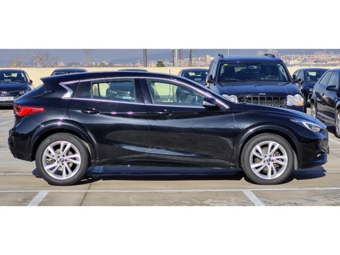 InfinitiQ30 1.6 TC Premium 7DCT 115 kW (156 CV) Vehículo usado en Barcelona - 5 InfinitiQ30 1.6 TC Premium 7DCT 115 kW (156 CV) Vehículo usado en Barcelona - 5