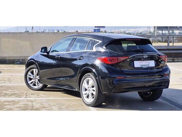 InfinitiQ30 1.6 TC Premium 7DCT 115 kW (156 CV) Vehículo usado en Barcelona - 6