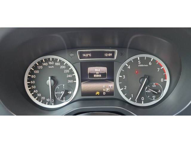 InfinitiQ30 1.6 TC Premium 7DCT 115 kW (156 CV) Vehículo usado en Barcelona - 12