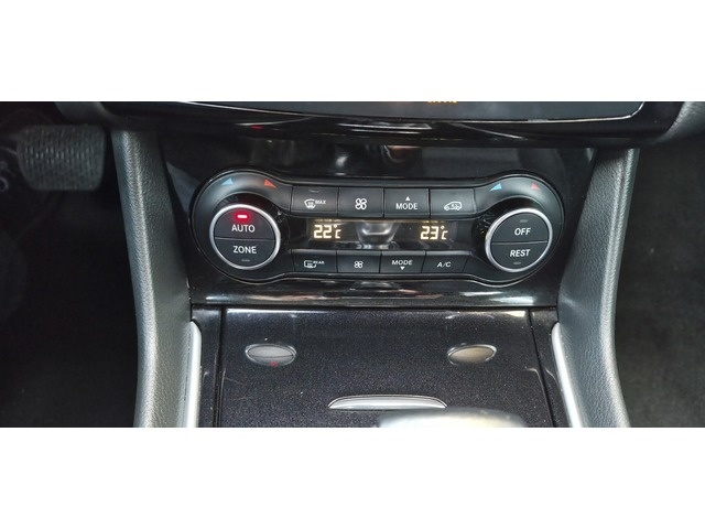 InfinitiQ30 1.6 TC Premium 7DCT 115 kW (156 CV) Vehículo usado en Barcelona - 25