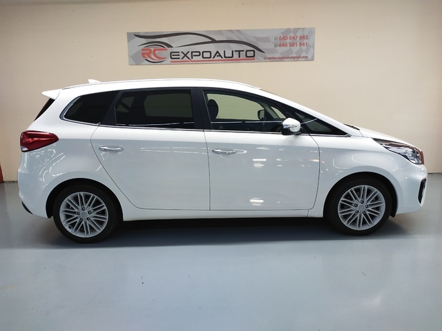 KiaCarens 1.6 GDi Drive 99 kW (135 CV) Vehículo usado en Barcelona - 4