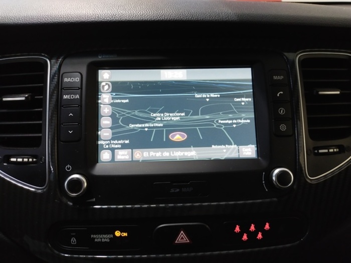 KiaCarens 1.6 GDi Drive 99 kW (135 CV) Vehículo usado en Barcelona - 24 KiaCarens 1.6 GDi Drive 99 kW (135 CV) Vehículo usado en Barcelona - 24