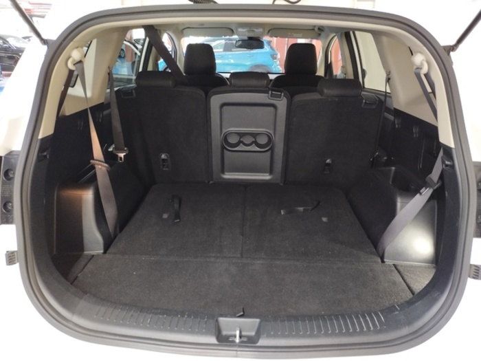 KiaCarens 1.6 GDi Drive 99 kW (135 CV) Vehículo usado en Barcelona - 30 KiaCarens 1.6 GDi Drive 99 kW (135 CV) Vehículo usado en Barcelona - 30