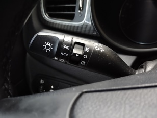 Kia Carens 1.6 GDi Drive 99 kW (135 CV)