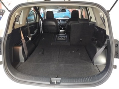 Kia Carens 1.6 GDi Drive 99 kW (135 CV) Kia Carens 1.6 GDi Drive 99 kW (135 CV)