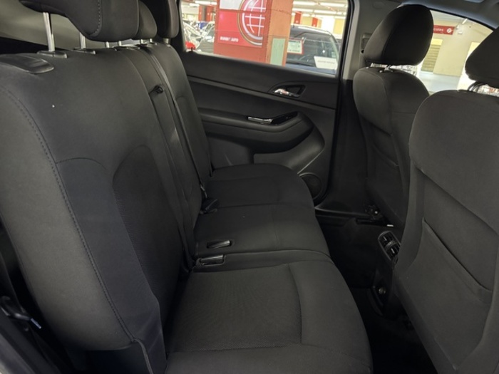 ChevroletOrlando 2.0 VCDI LT+ 96 kW (130 CV) Vehículo usado en Barcelona - 9 ChevroletOrlando 2.0 VCDI LT+ 96 kW (130 CV) Vehículo usado en Barcelona - 9