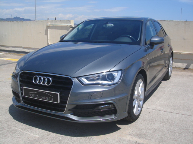 AudiA3 Sportback S line 1.6 TDI clean diesel 81 kW (110 CV) Vehículo usado en Barcelona - 1
