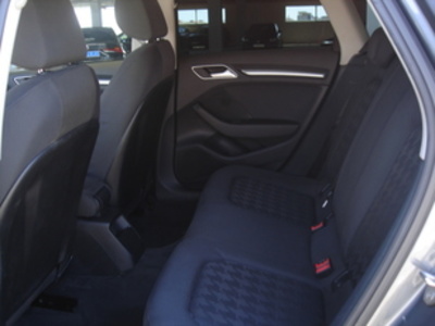 Audi A3 Sportback S line 1.6 TDI clean diesel 81 kW (110 CV) Audi A3 Sportback S line 1.6 TDI clean diesel 81 kW (110 CV)