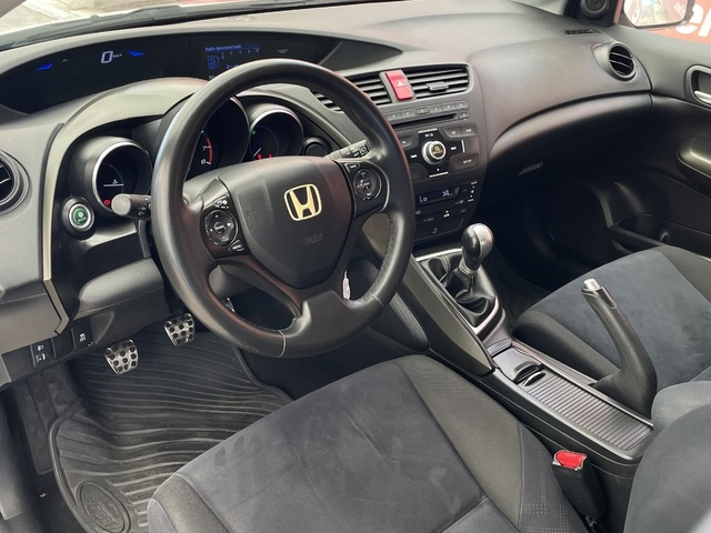 HondaCivic 1.4 I-VTEC Sport 74 kW (100 CV) Vehículo usado en Barcelona - 2