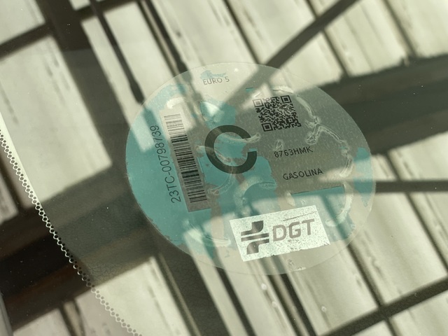 HondaCivic 1.4 I-VTEC Sport 74 kW (100 CV) Vehículo usado en Barcelona - 4