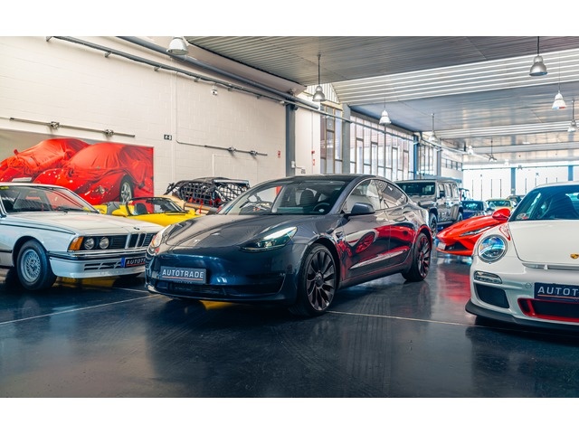 TeslaModel 3 Performance AWD 377 kW (513 CV)