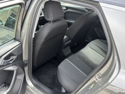 Audi A1 Sportback S line 25 TFSI 70 kW (95 CV) Audi A1 Sportback S line 25 TFSI 70 kW (95 CV)