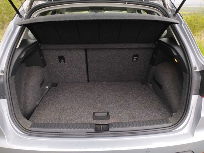 SEATArona 1.0 TSI Style Plus 81 kW (110 CV) Vehículo usado en Barcelona - 22 SEATArona 1.0 TSI Style Plus 81 kW (110 CV) Vehículo usado en Barcelona - 22