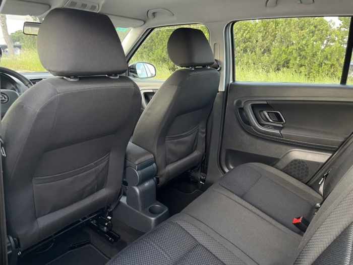 SkodaFabia Combi 1.2 TSI Elegance DSG 77 kW (105 CV) Vehículo usado en Barcelona - 9 SkodaFabia Combi 1.2 TSI Elegance DSG 77 kW (105 CV) Vehículo usado en Barcelona - 9