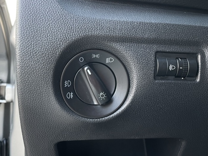 SkodaFabia Combi 1.2 TSI Elegance DSG 77 kW (105 CV) Vehículo usado en Barcelona - 17 SkodaFabia Combi 1.2 TSI Elegance DSG 77 kW (105 CV) Vehículo usado en Barcelona - 17