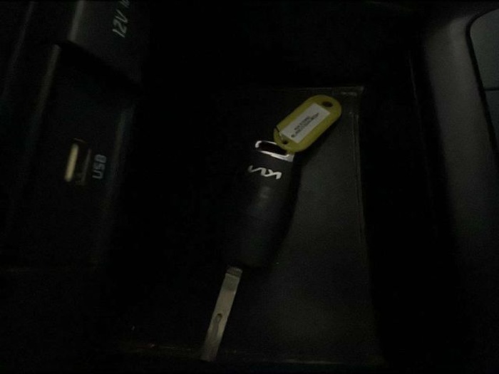 KiaStonic 1.2 DPi Concept 62 kW (84 CV) Vehículo usado en Barcelona - 14 KiaStonic 1.2 DPi Concept 62 kW (84 CV) Vehículo usado en Barcelona - 14