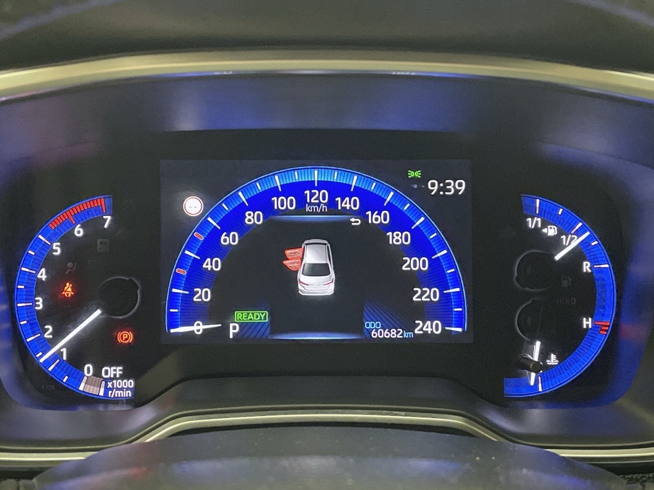 Toyota Corolla 1.8 125 Híbrido Sedan Feel! E-CVT 90 kW (122 CV) - 8