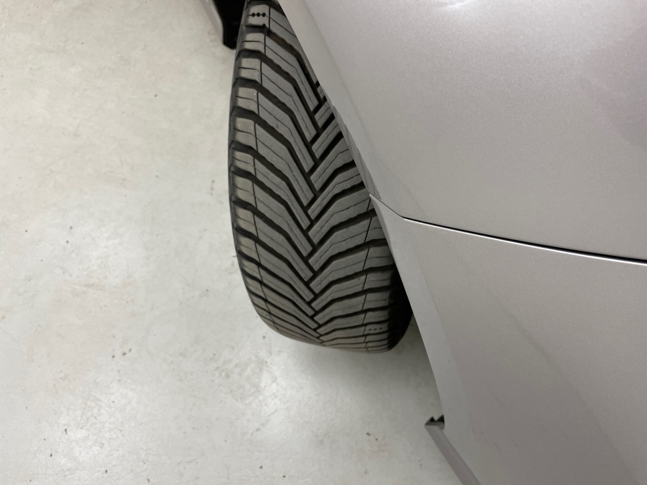 Toyota Corolla 1.8 125 Híbrido Sedan Feel! E-CVT 90 kW (122 CV) - 11