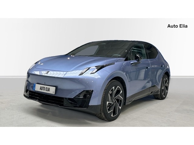 Lynk & Co02 BEV 66kWh More 200 kW (272 CV)