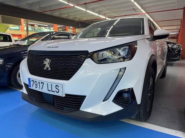 Peugeot2008 BlueHDi 110 S&S Active Pack 81 kW (110 CV) Vehículo usado en Barcelona - 1